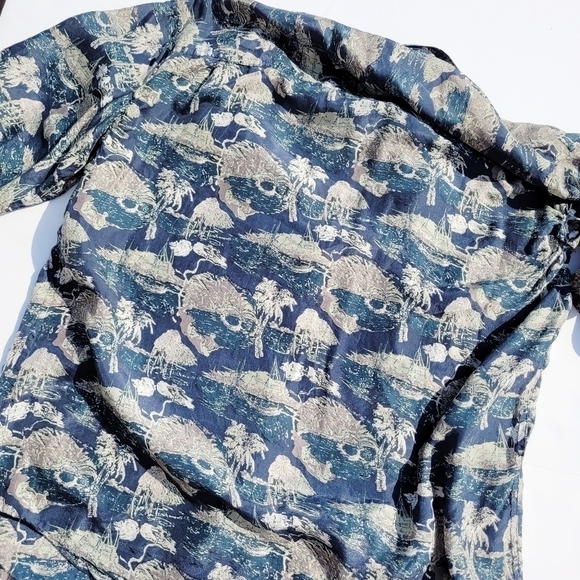 Vintage Bruno Silk Button Up - Size Large - Picture 2 of 4